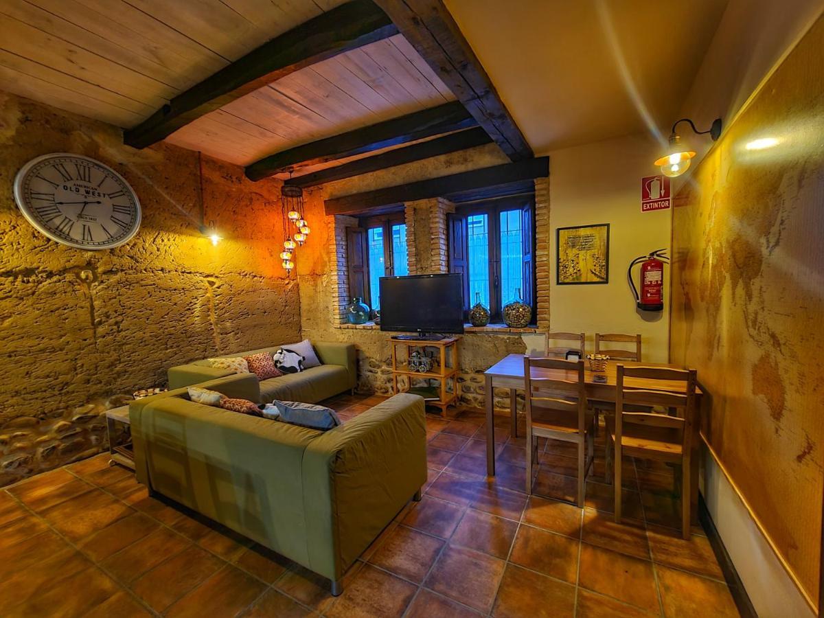 Albergue El Encanto Villares de Orbigo Extérieur photo