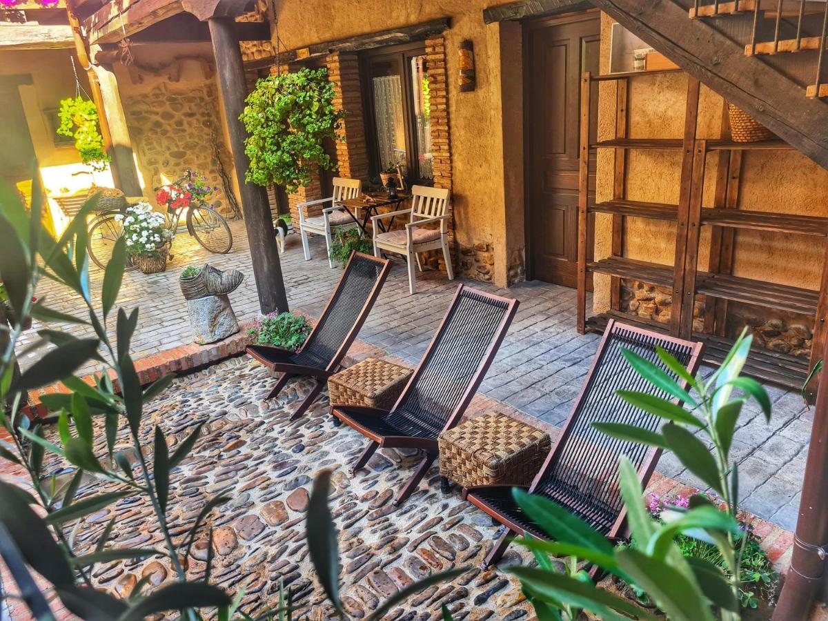 Albergue El Encanto Villares de Orbigo Extérieur photo